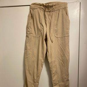 Lululemon pants. Size 2. Tan colour.